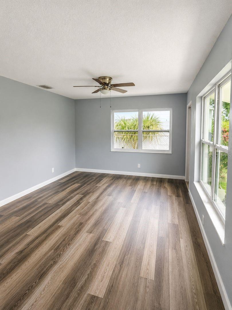 GLENSIDE SUB - Residential Lease