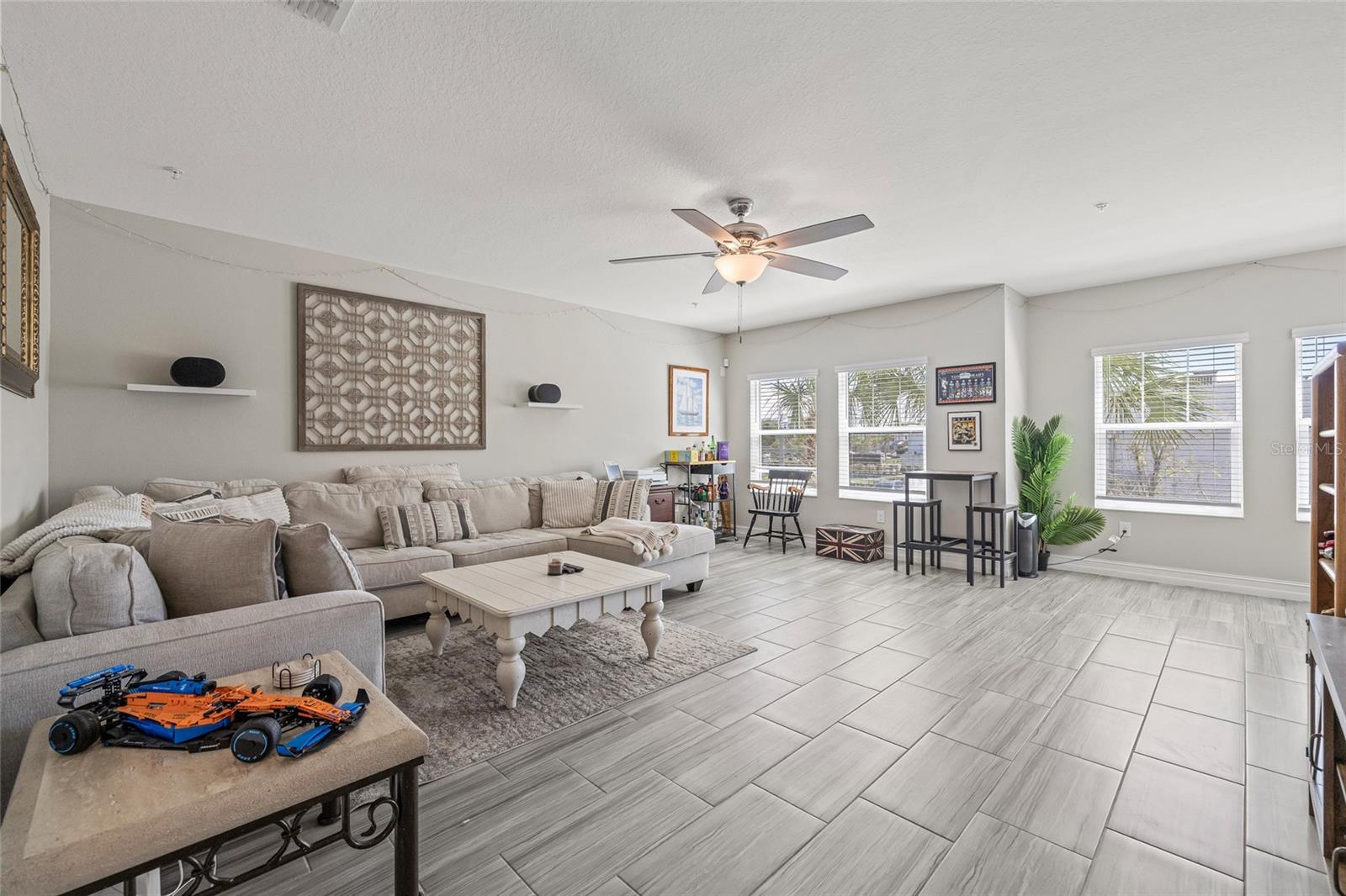 WESTSHORE MARINA DISTRICT NORT - Residential Lease