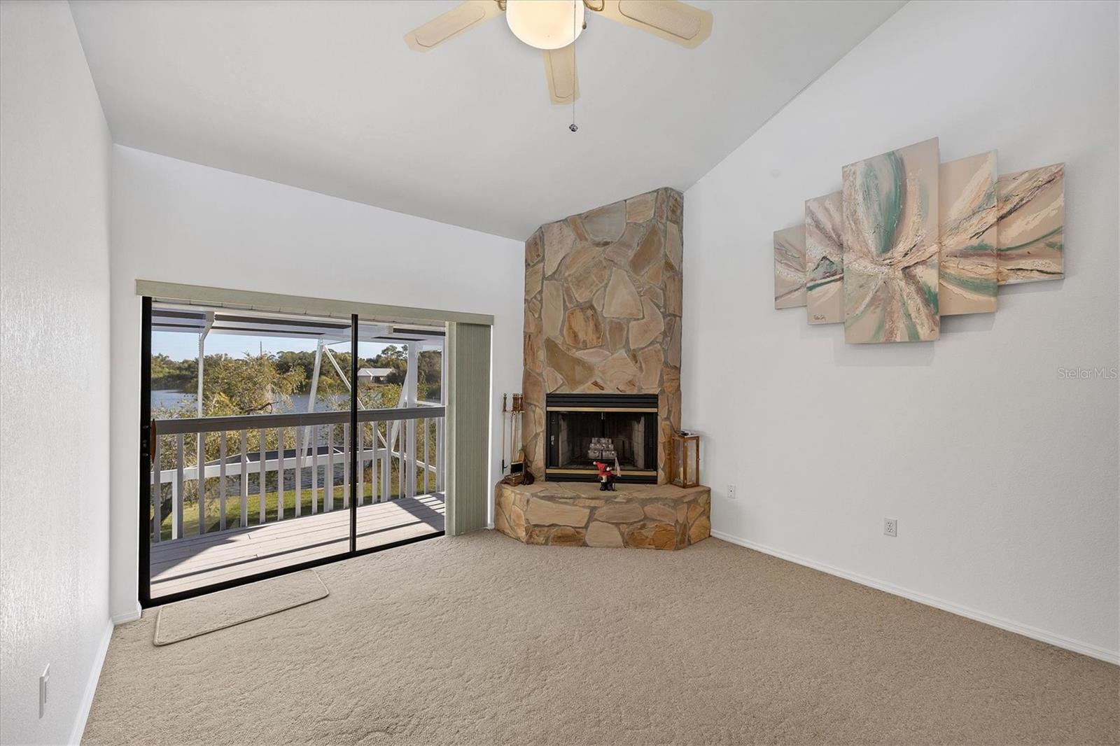 TROPICAL HOMESITES & LITTLE FA - Residential