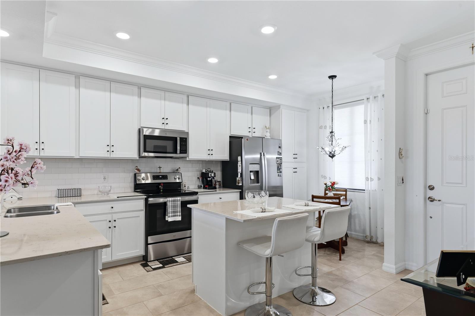TERRACE VII AT LAKEWOOD NATIONAL PH I - Residential