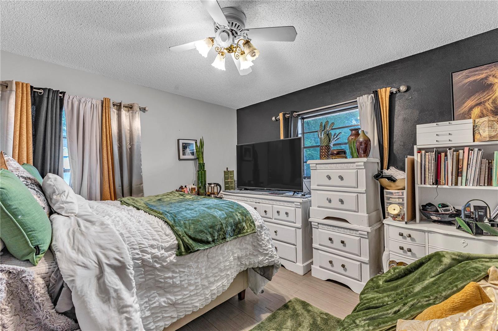 DELTONA LAKES UN 7 - Residential