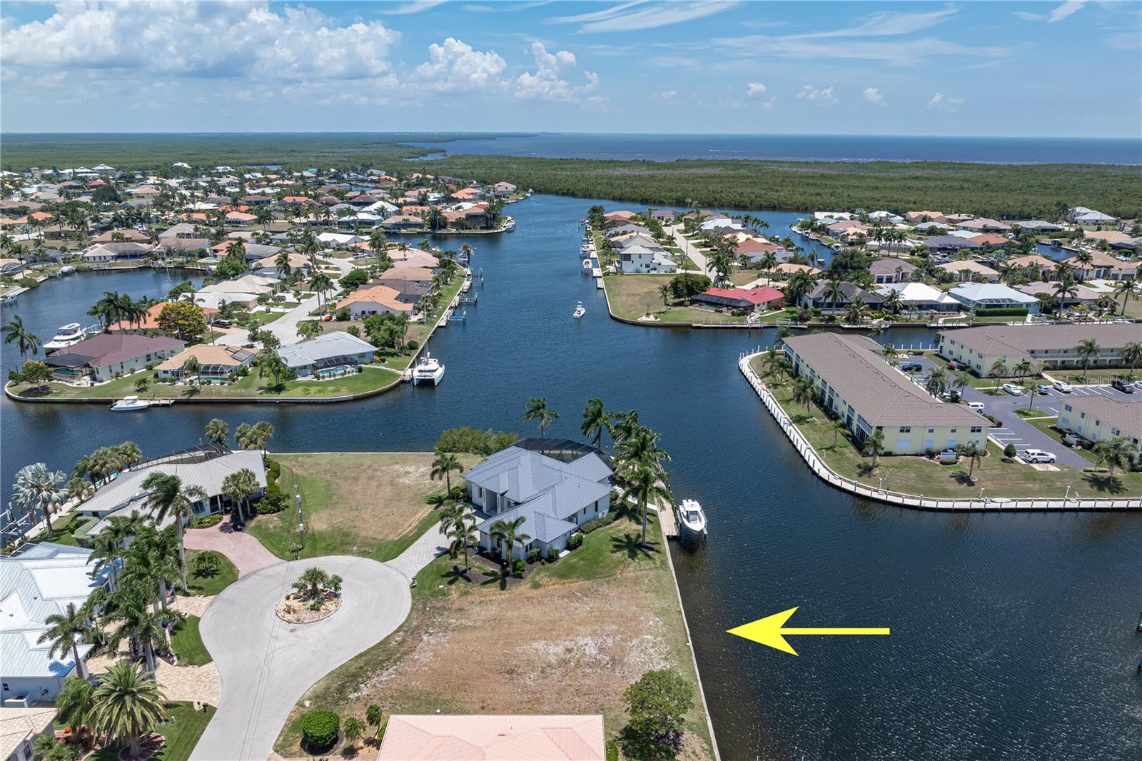PUNTA GORDA ISLES SEC 14 - Land