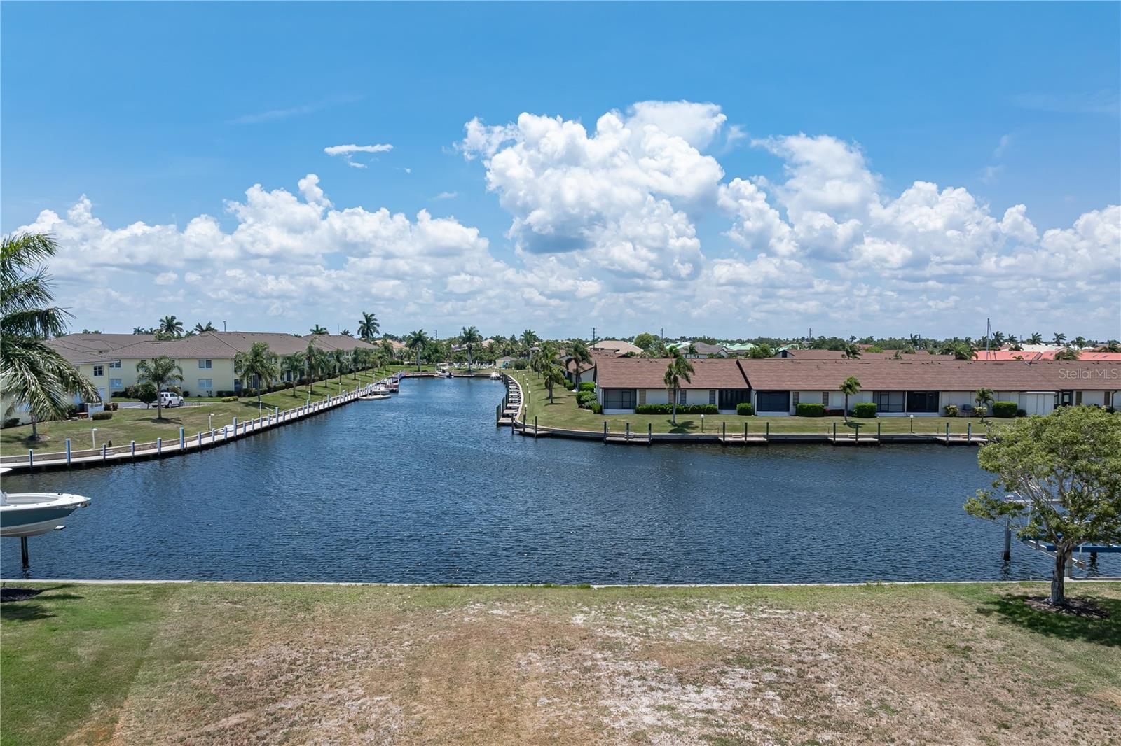 PUNTA GORDA ISLES SEC 14 - Land