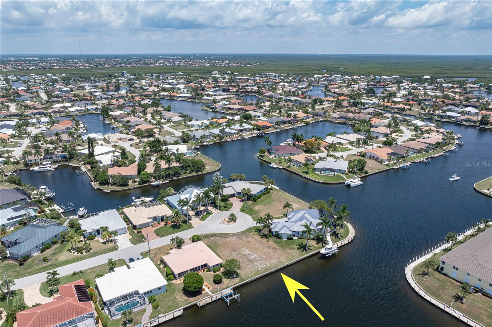 PUNTA GORDA ISLES SEC 14 - Land