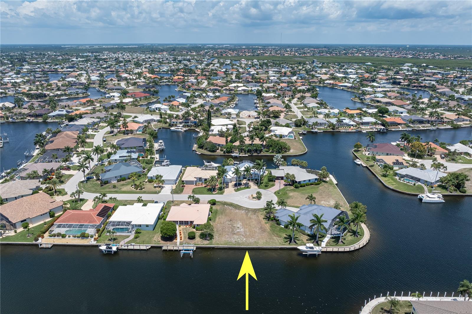 PUNTA GORDA ISLES SEC 14 - Land