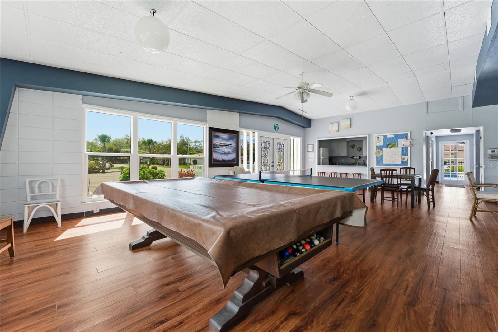 OAKWOOD VILLA SEC A - Residential