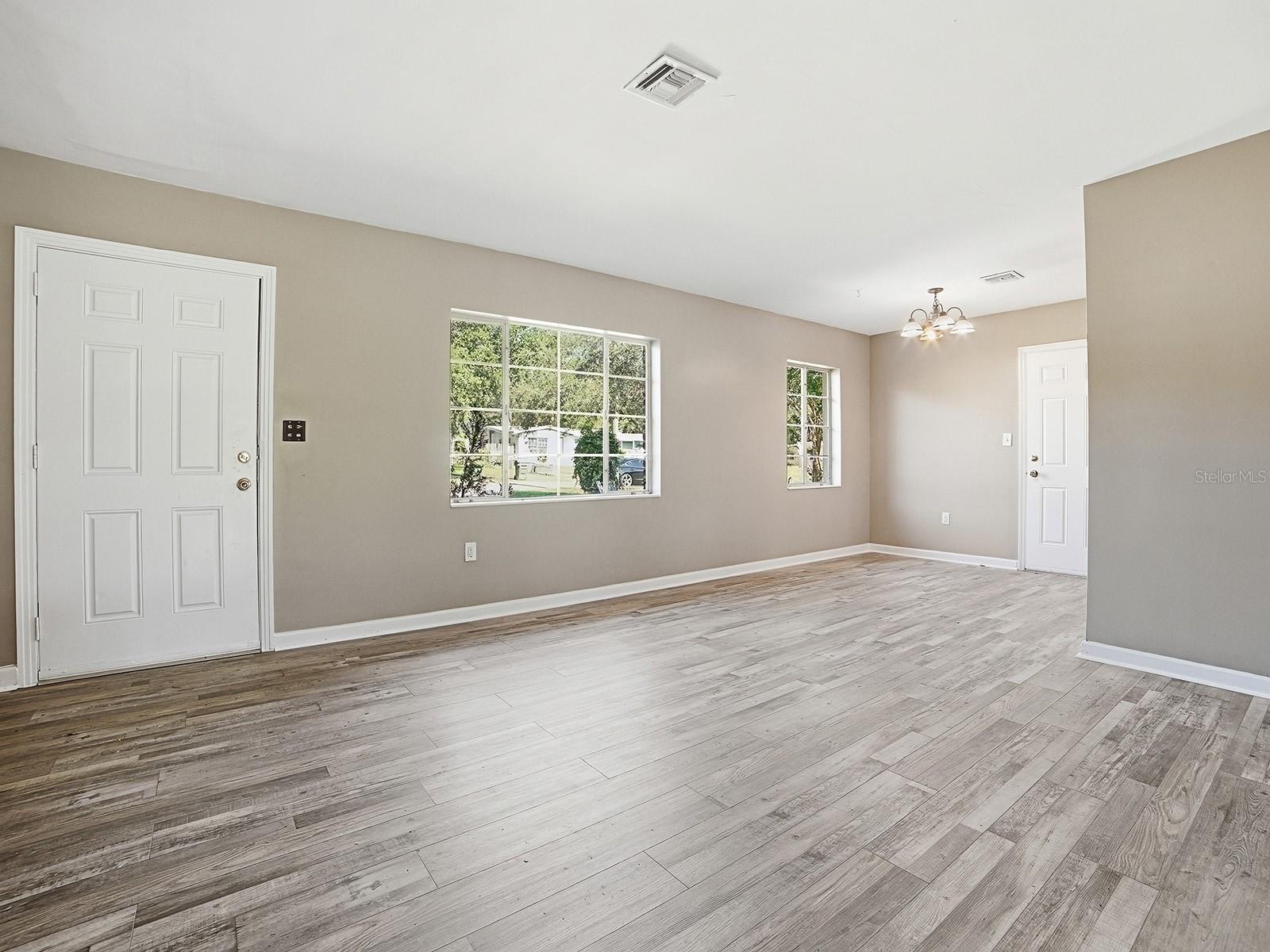LEESBURG LAKEWOOD PARK - Residential