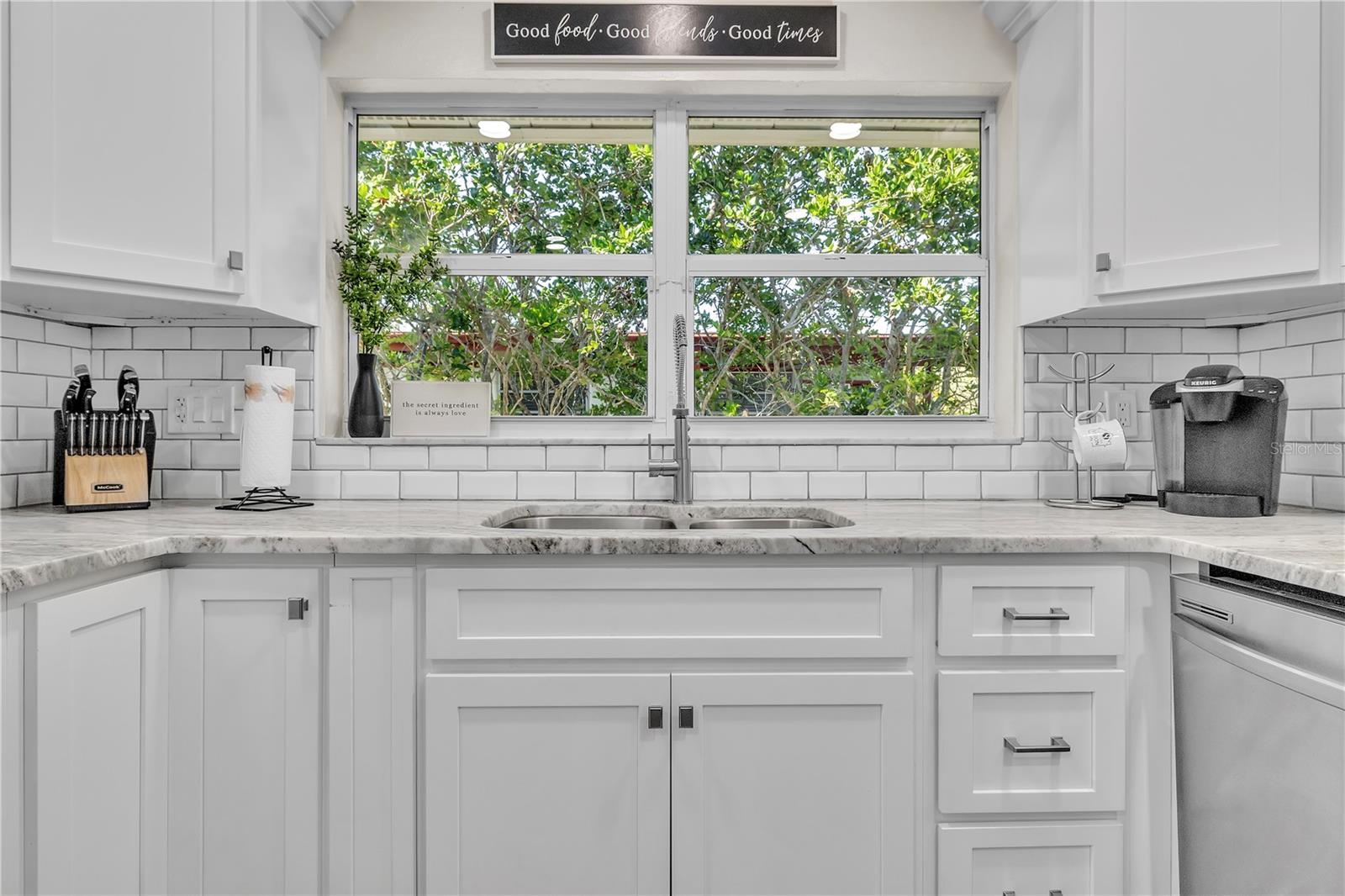 BAY VIEW ACRES - Residential