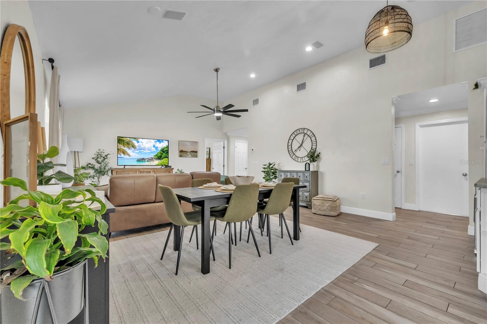 BAY VIEW ACRES - Residential