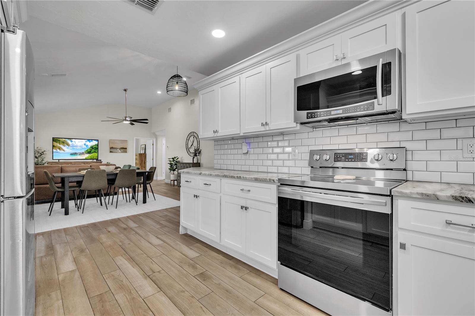 BAY VIEW ACRES - Residential