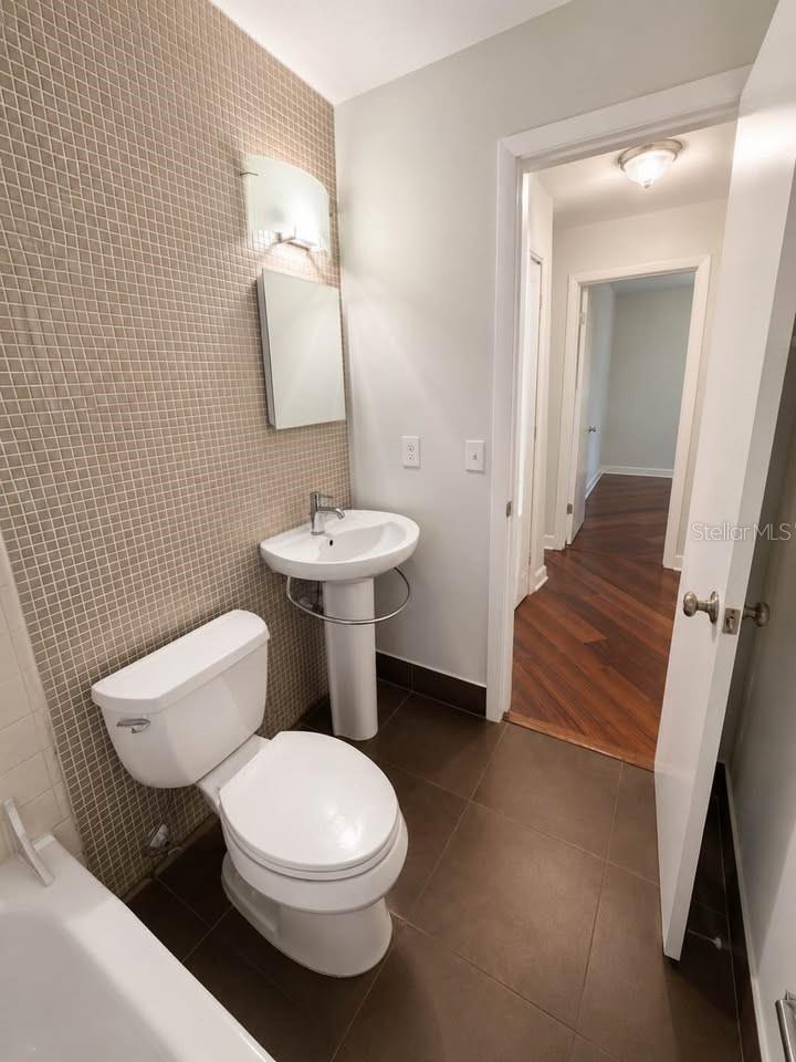 JUSTAMERE CAMP REP - Residential