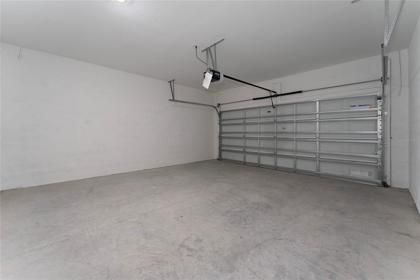 TOHOQUA PH 7 - Residential Lease
