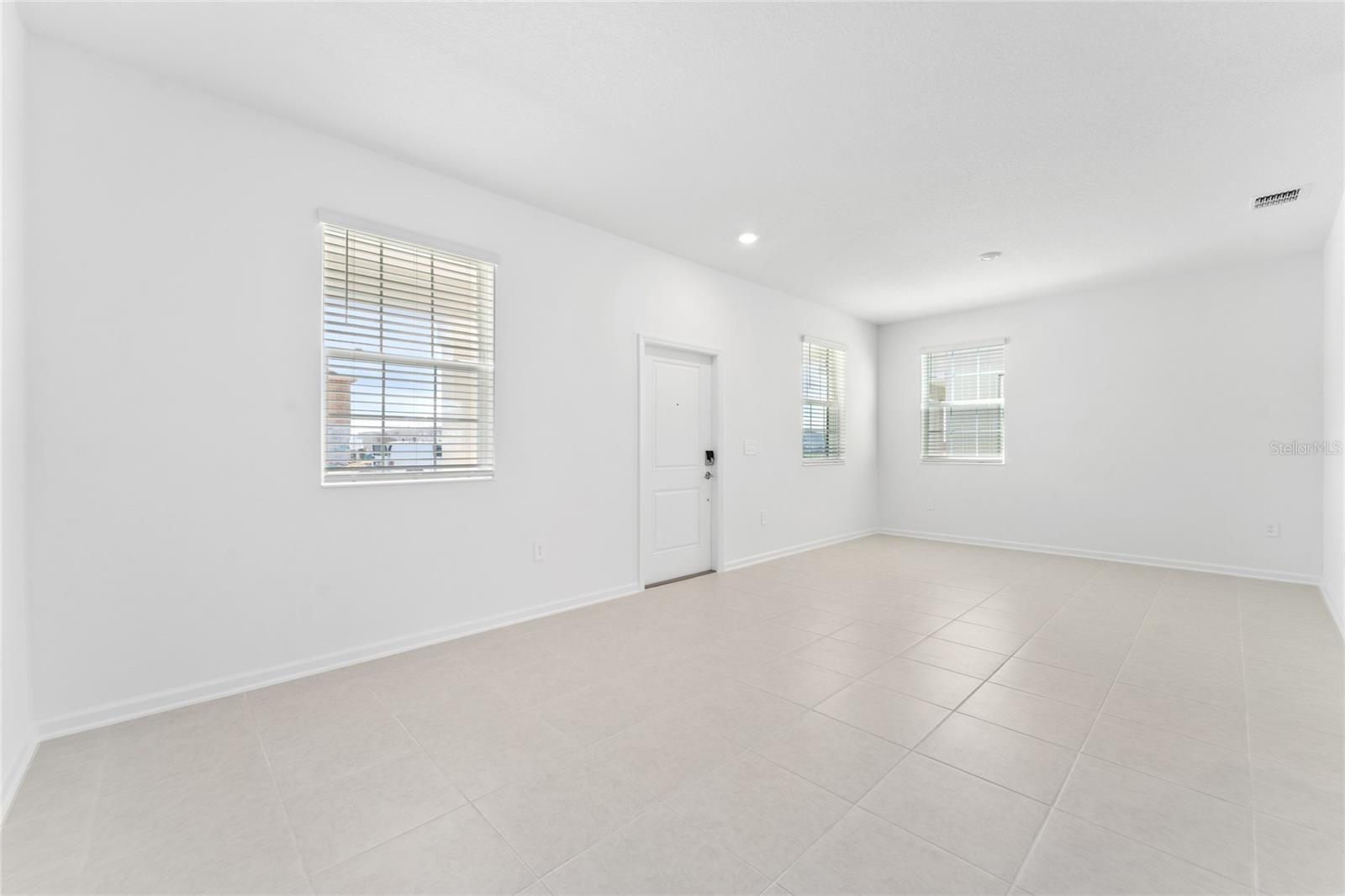 TOHOQUA PH 7 - Residential Lease