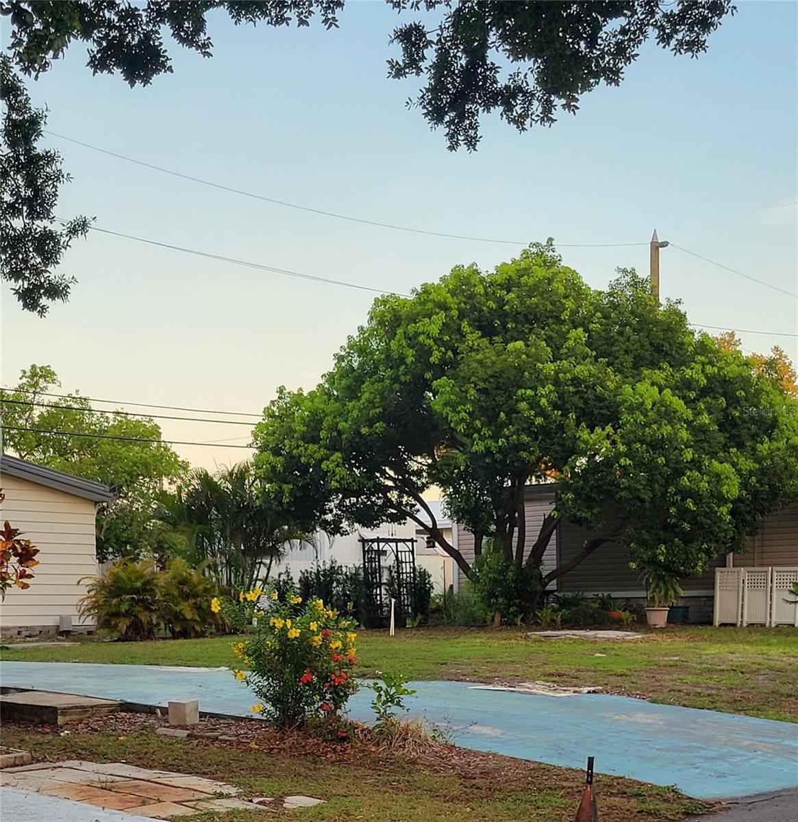 SKY HARBOR ESTATES CORP INC CONDO - Land