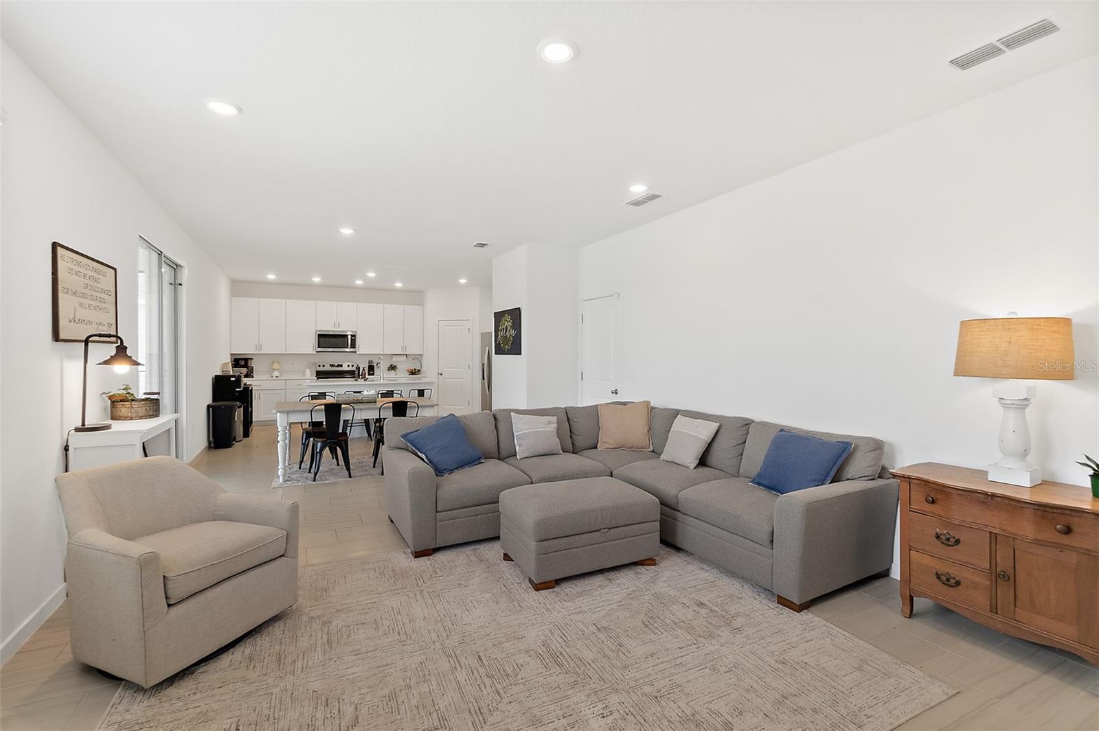FLAGLER VILLAGE - Residential Lease