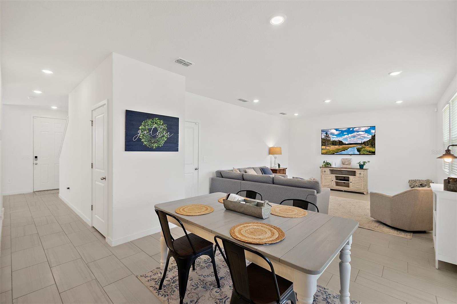 FLAGLER VILLAGE - Residential Lease