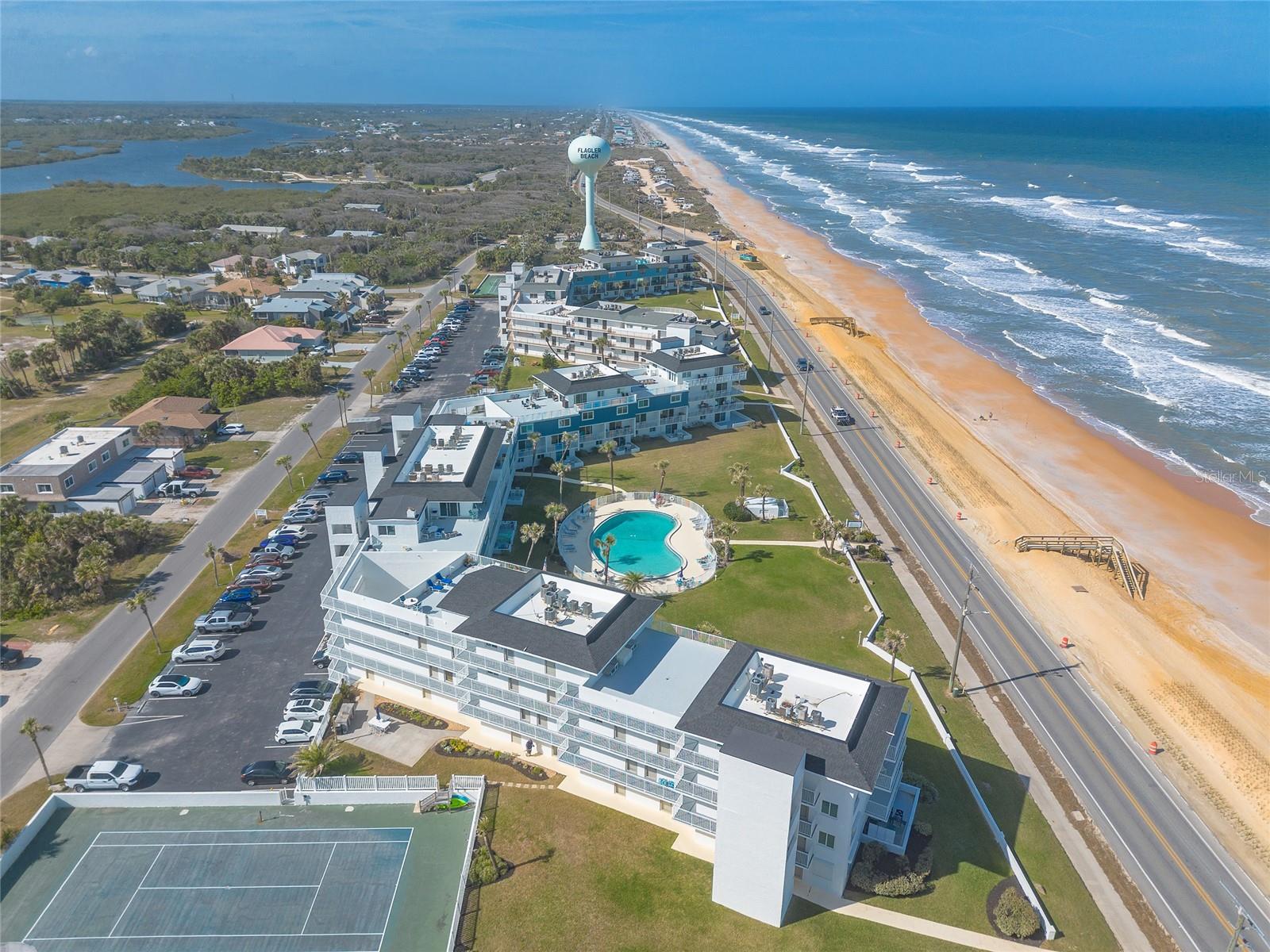 OCEAN BEACH CONDO CLUB LL - Residential