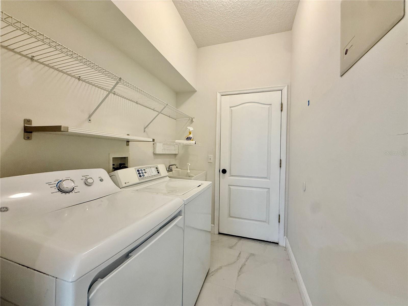 NORTH SHORE AT LAKE HART PRCL 03 - Residential Lease