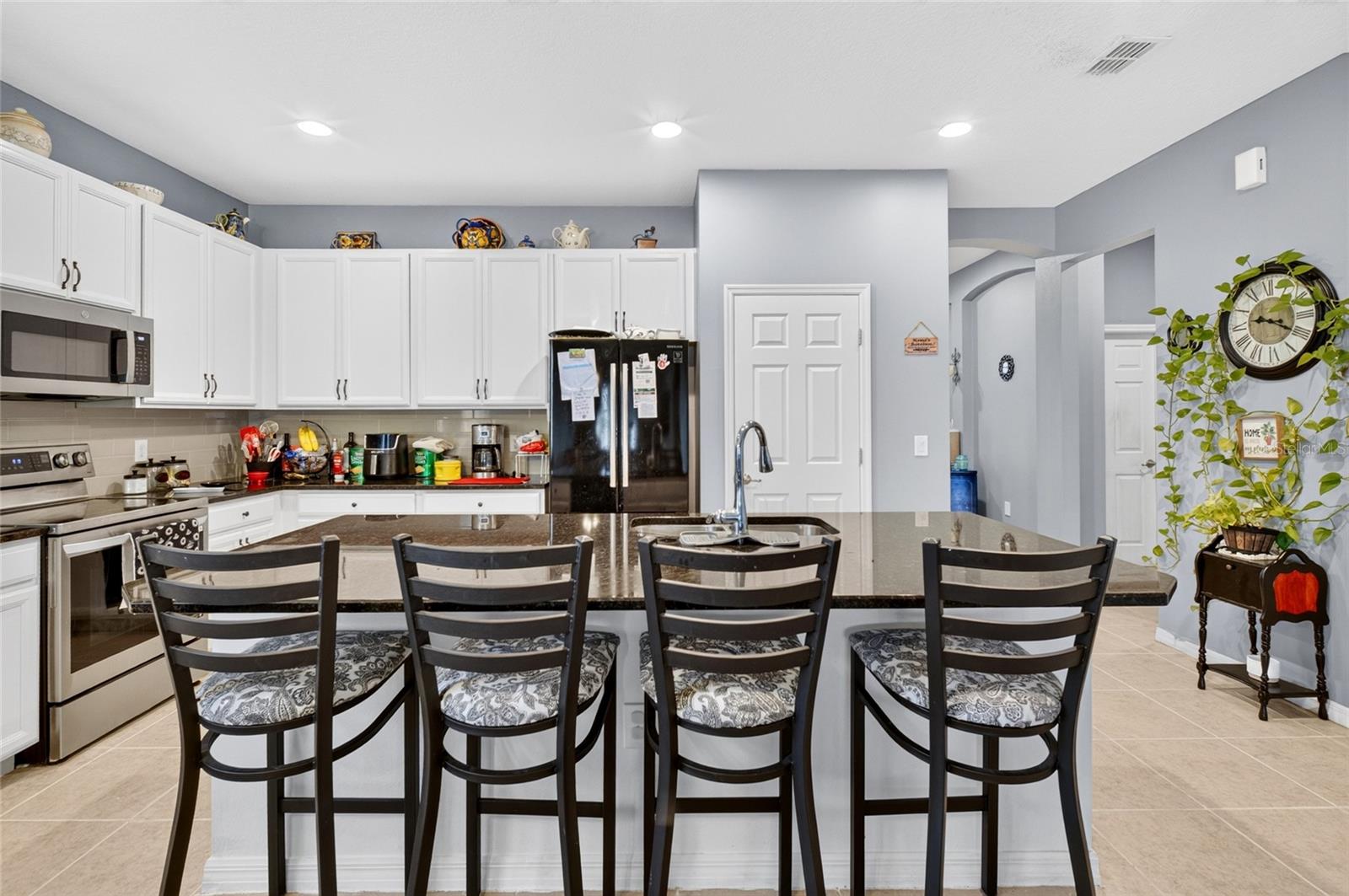 HARBOR SHORES - Residential