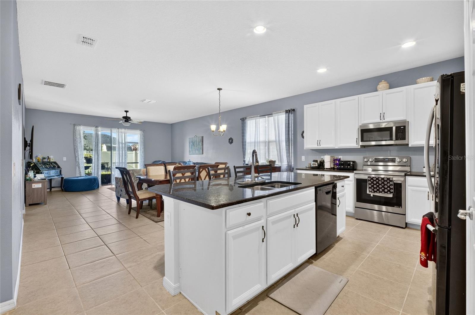 HARBOR SHORES - Residential