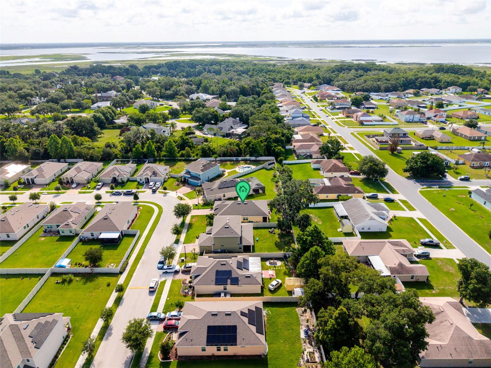 HARBOR SHORES - Residential