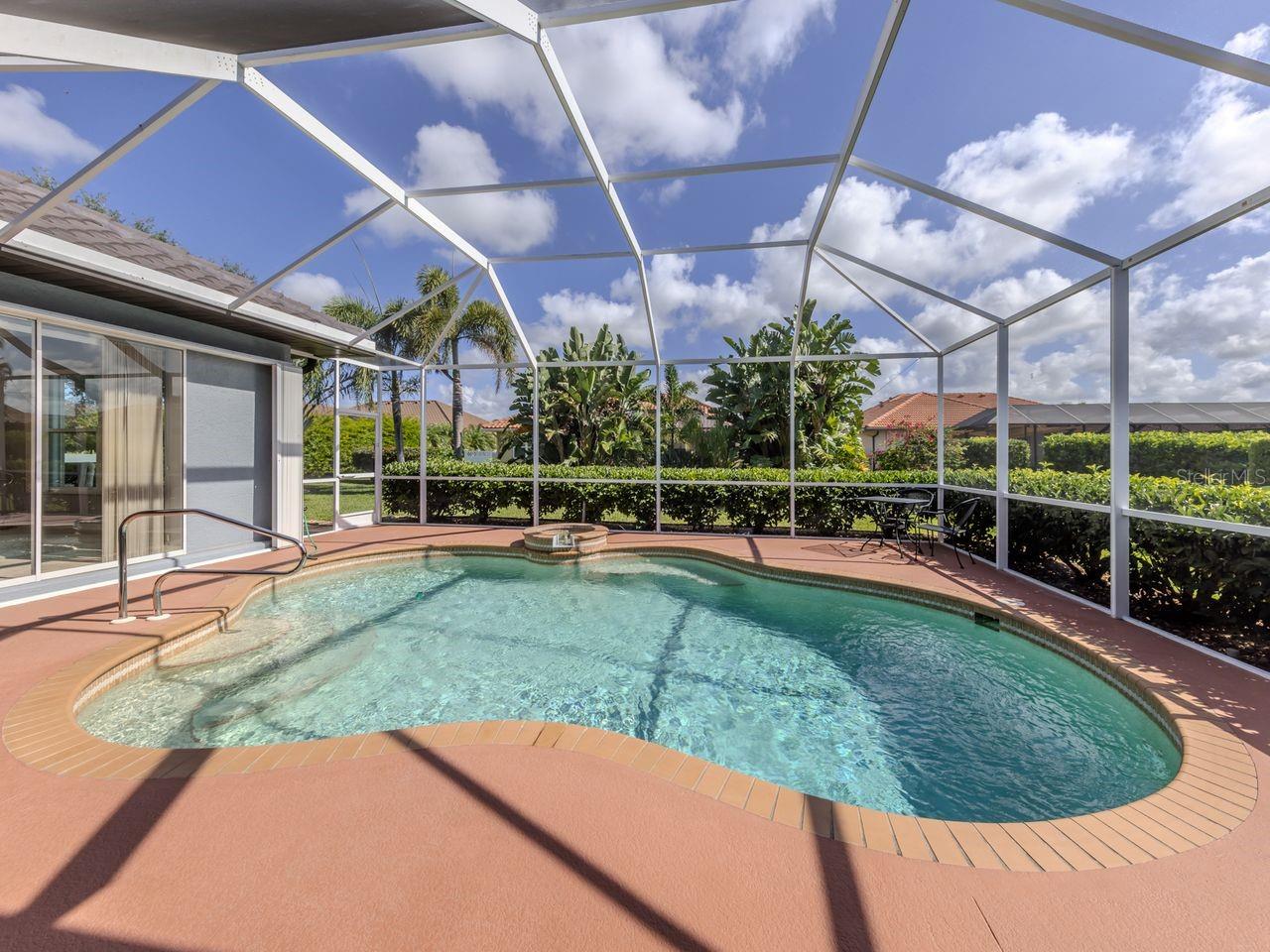 THE LAKES OF JACARANDA - Residential