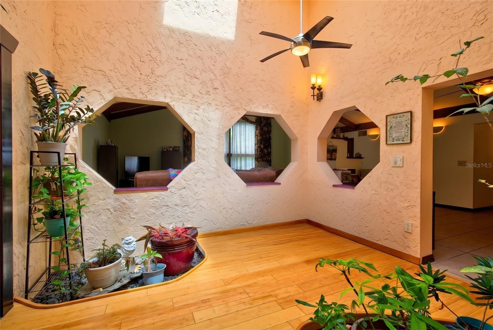 CITRUS SPGS UNIT 21 - Residential