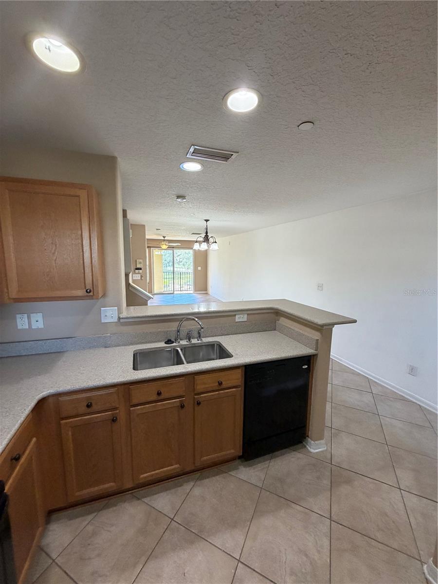 PALM RIVER TWNHMS PH 1 - Residential