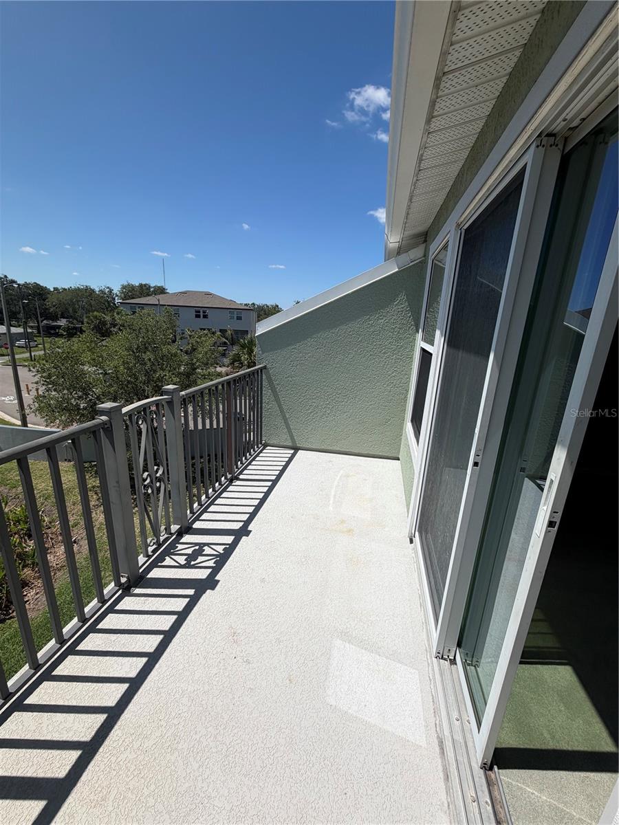 PALM RIVER TWNHMS PH 1 - Residential