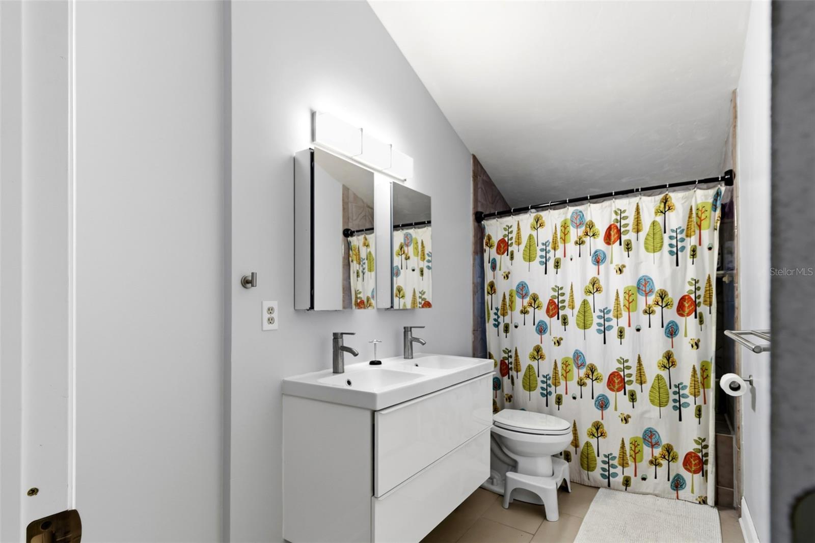 LIVE OAK ACRES - Residential