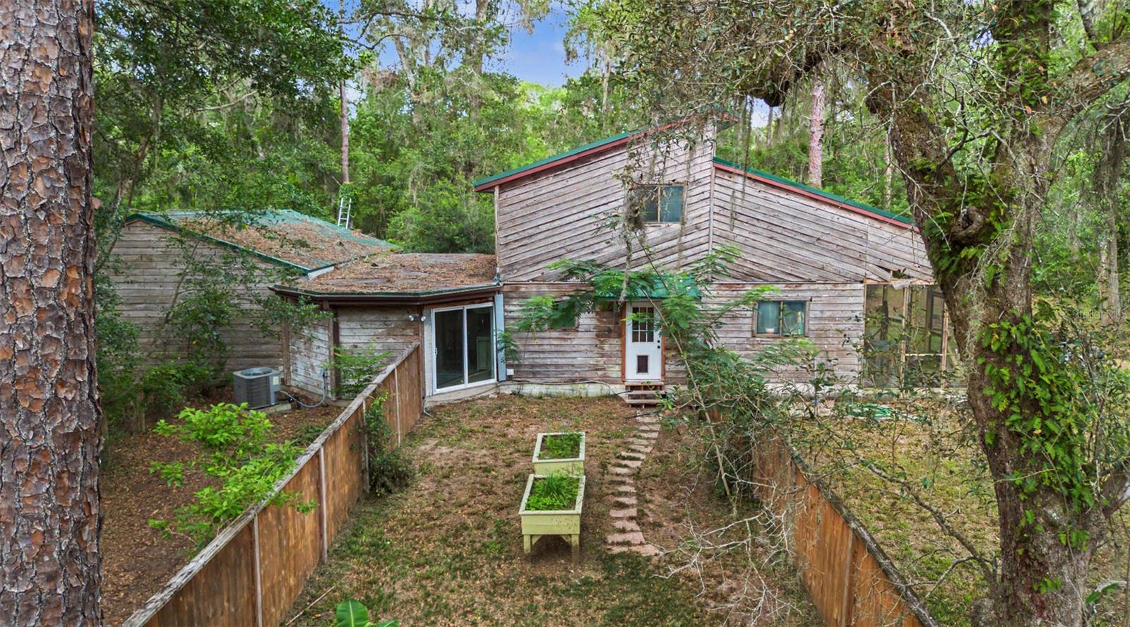 LIVE OAK ACRES - Residential