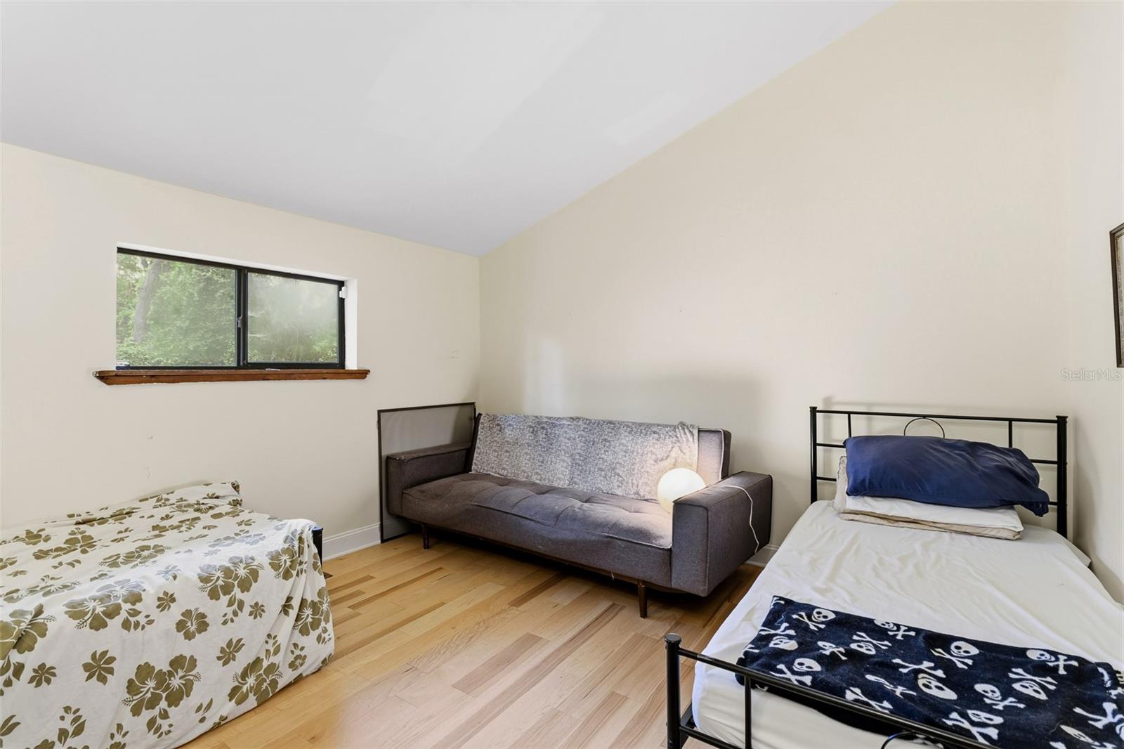 LIVE OAK ACRES - Residential