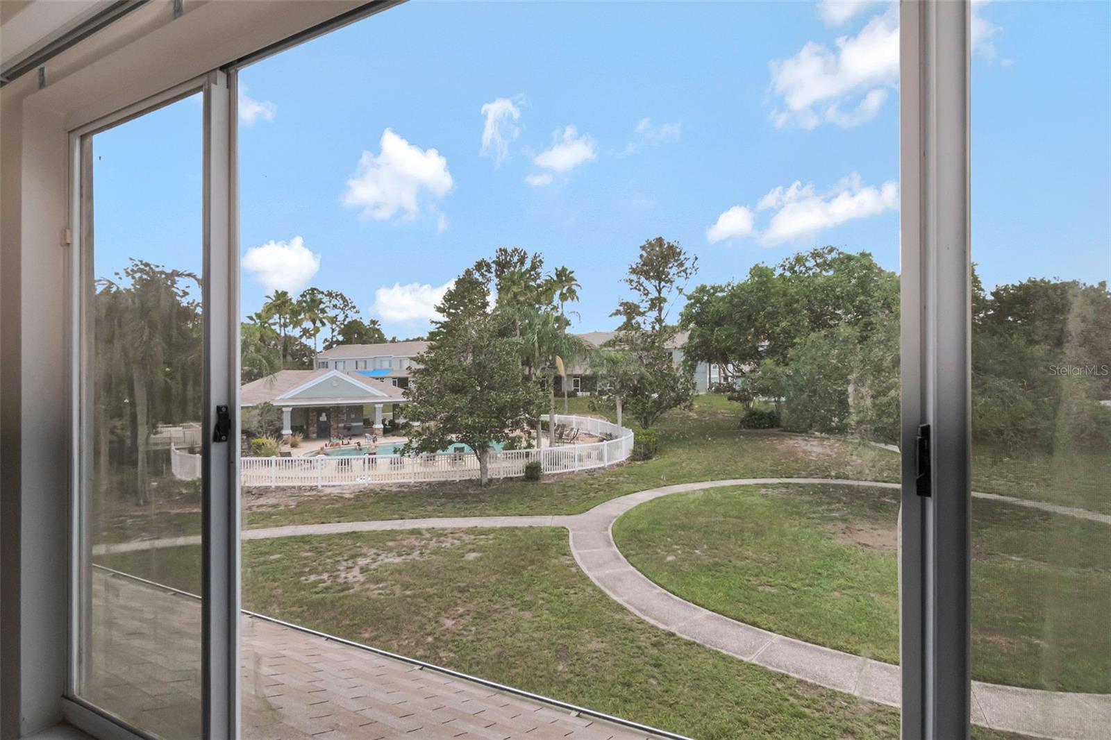 REGENCY KEY TWNHMS - Residential