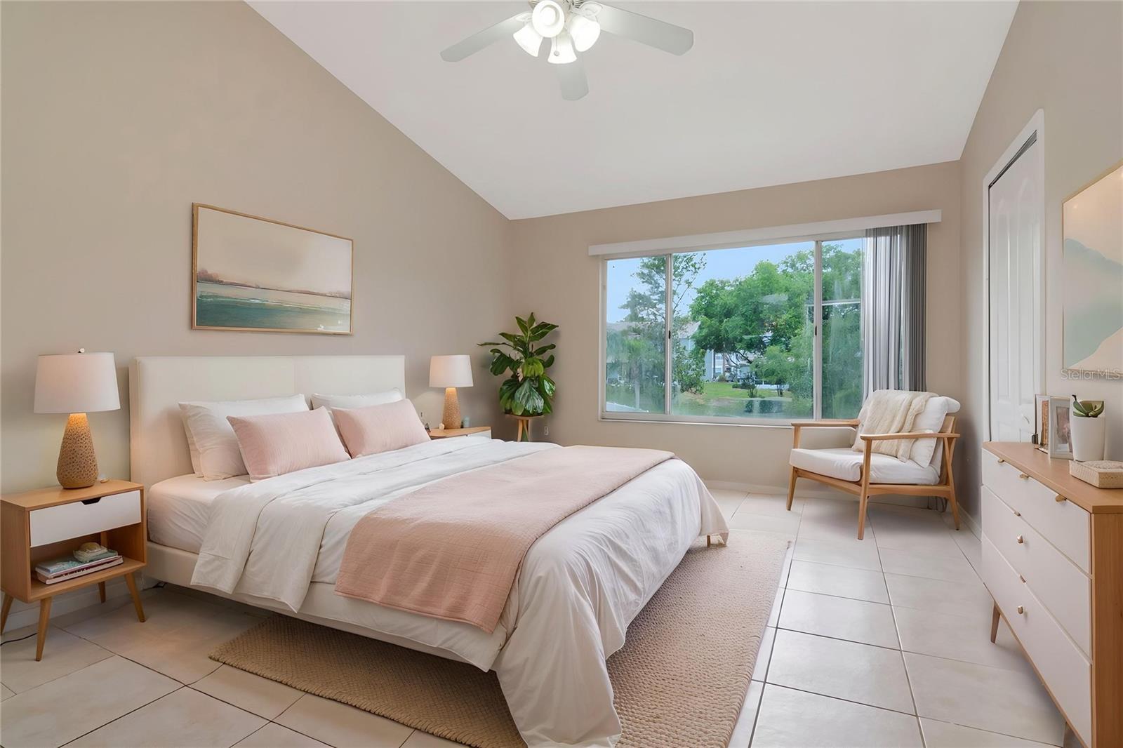 REGENCY KEY TWNHMS - Residential