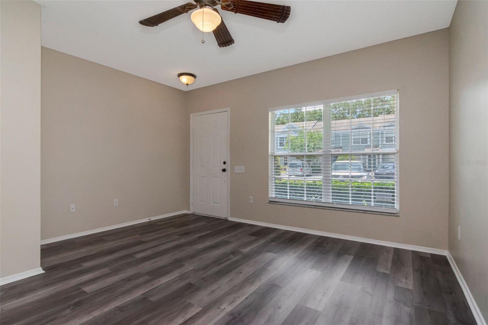 REGENCY KEY TWNHMS - Residential