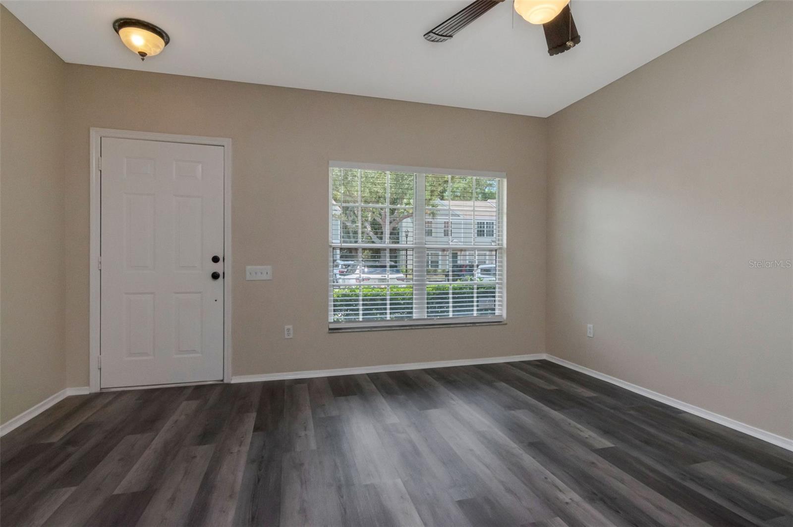 REGENCY KEY TWNHMS - Residential