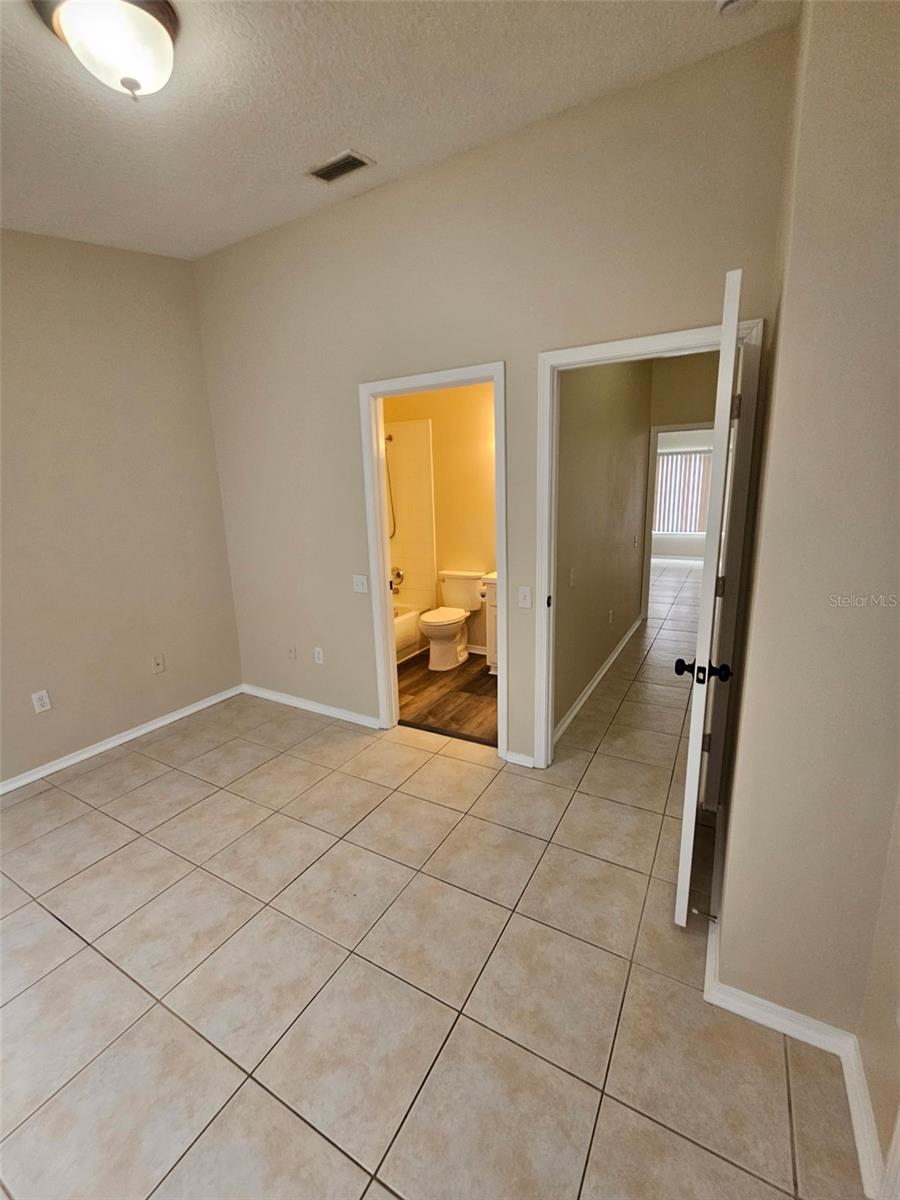 REGENCY KEY TWNHMS - Residential