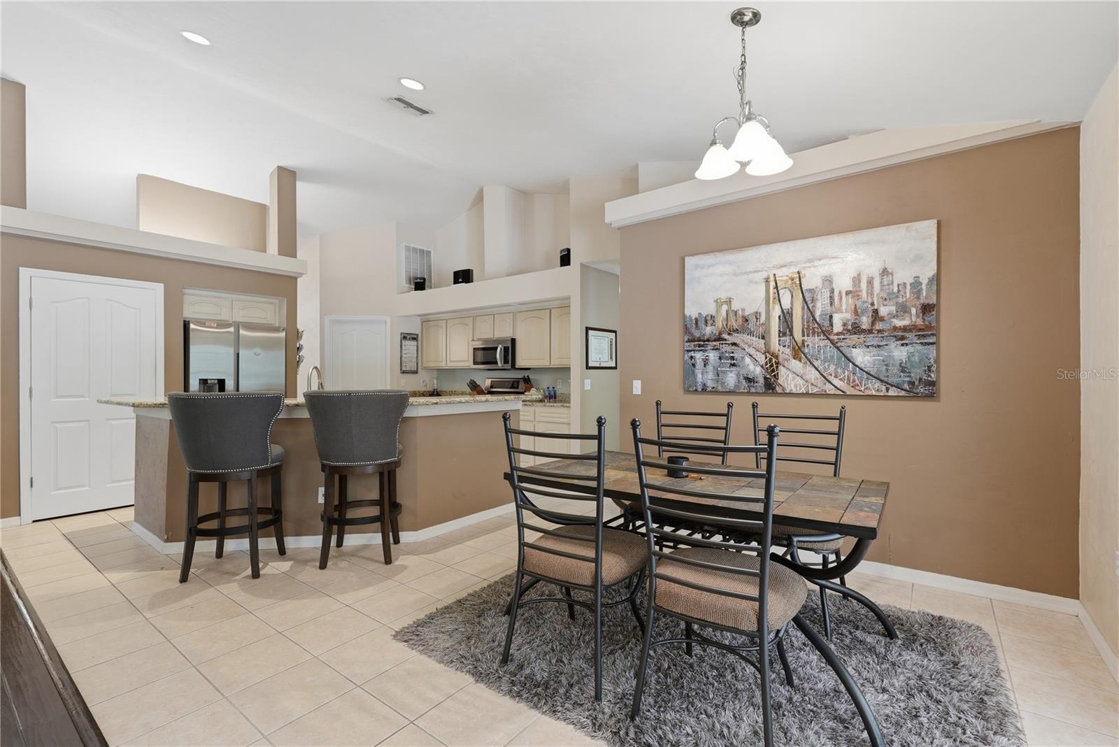 BROADMOOR PH 5 - Residential
