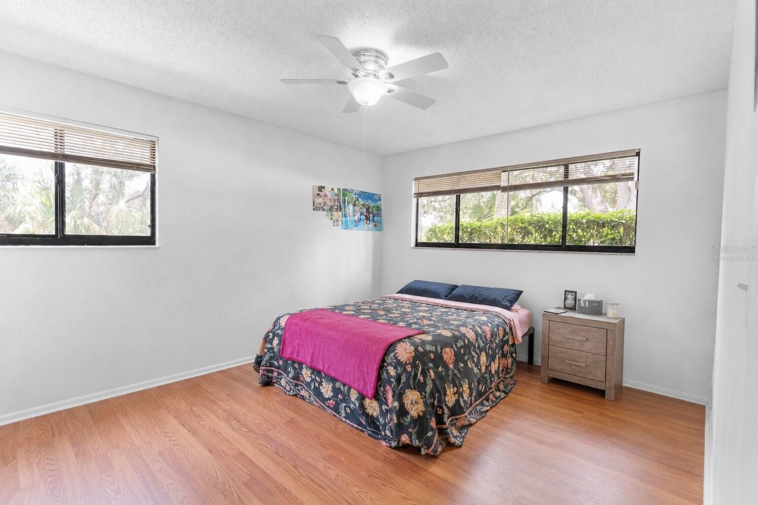 RAINTREE VILLAGE CONDO N - Residential