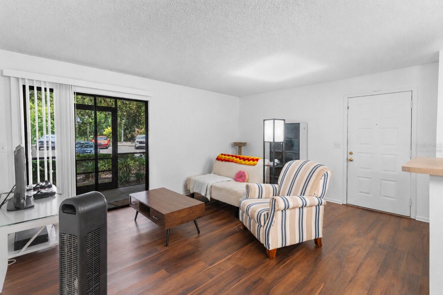 RAINTREE VILLAGE CONDO N - Residential