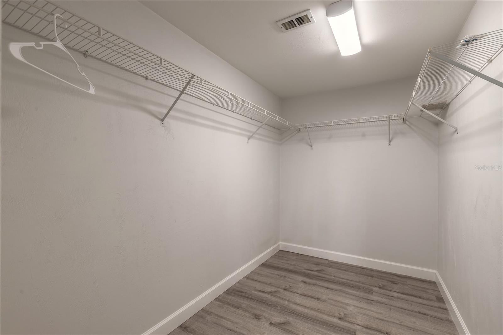 TYMBER TRACE PH 01 - Residential