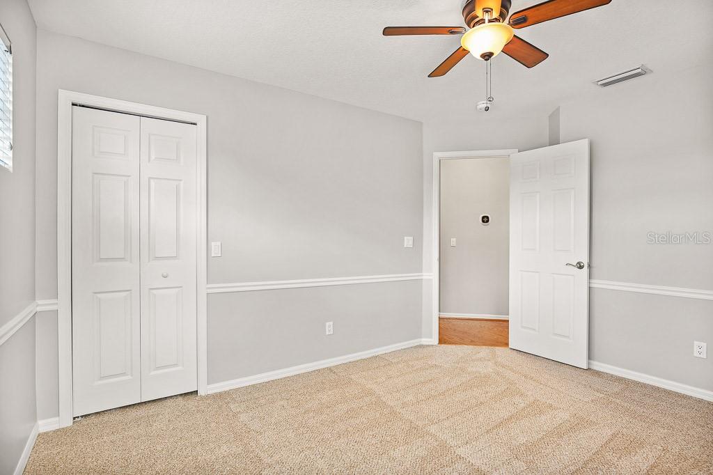 RIVER HILLS COUNTRY CLUB PARCE - Residential Lease