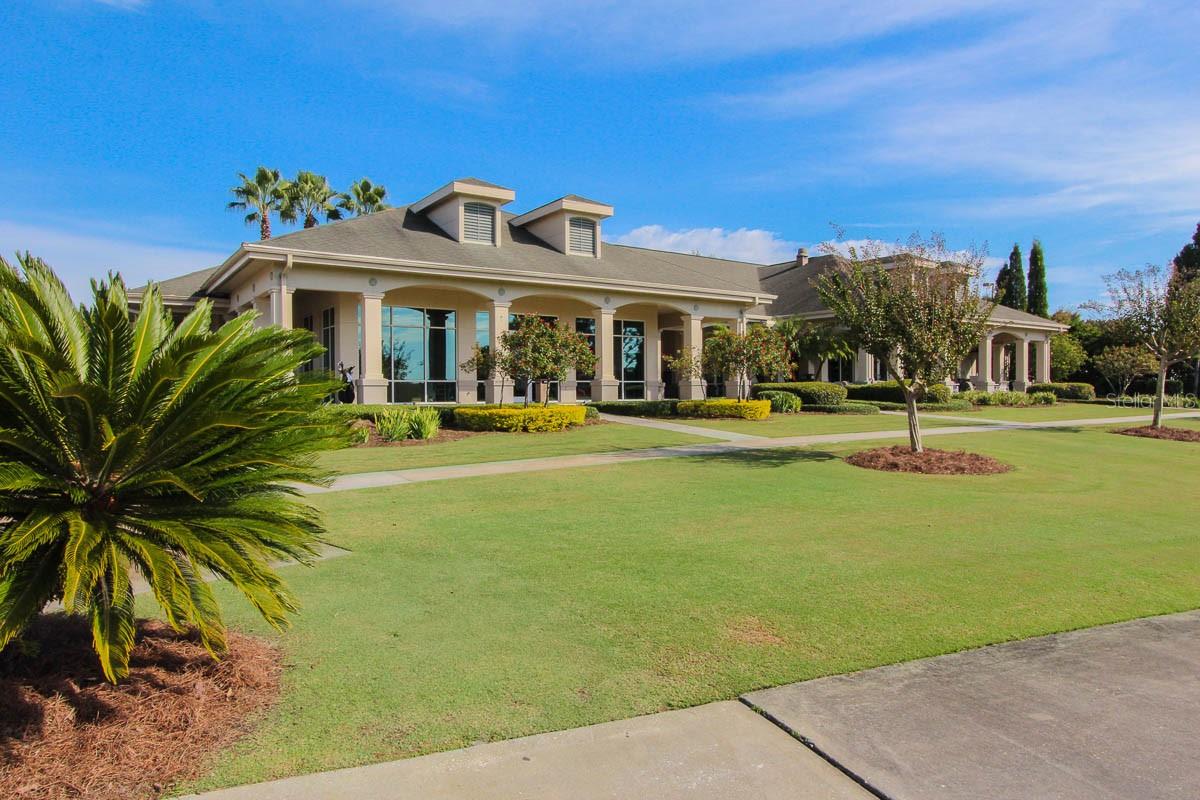 RIVER HILLS COUNTRY CLUB PARCE - Residential Lease