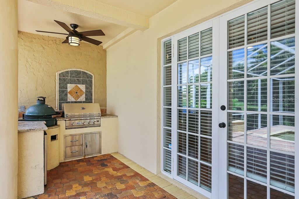 RIVER HILLS COUNTRY CLUB PARCE - Residential Lease