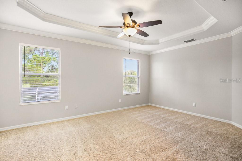 RIVER HILLS COUNTRY CLUB PARCE - Residential Lease