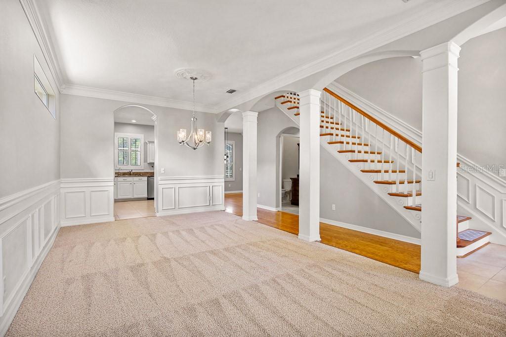 RIVER HILLS COUNTRY CLUB PARCE - Residential Lease