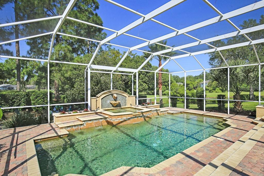 RIVER HILLS COUNTRY CLUB PARCE - Residential Lease