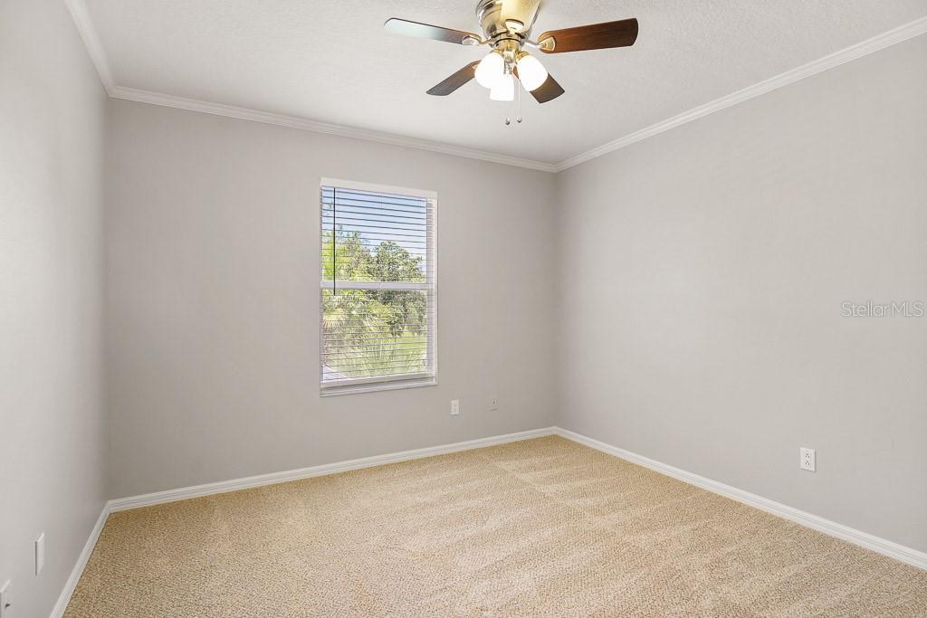 RIVER HILLS COUNTRY CLUB PARCE - Residential Lease