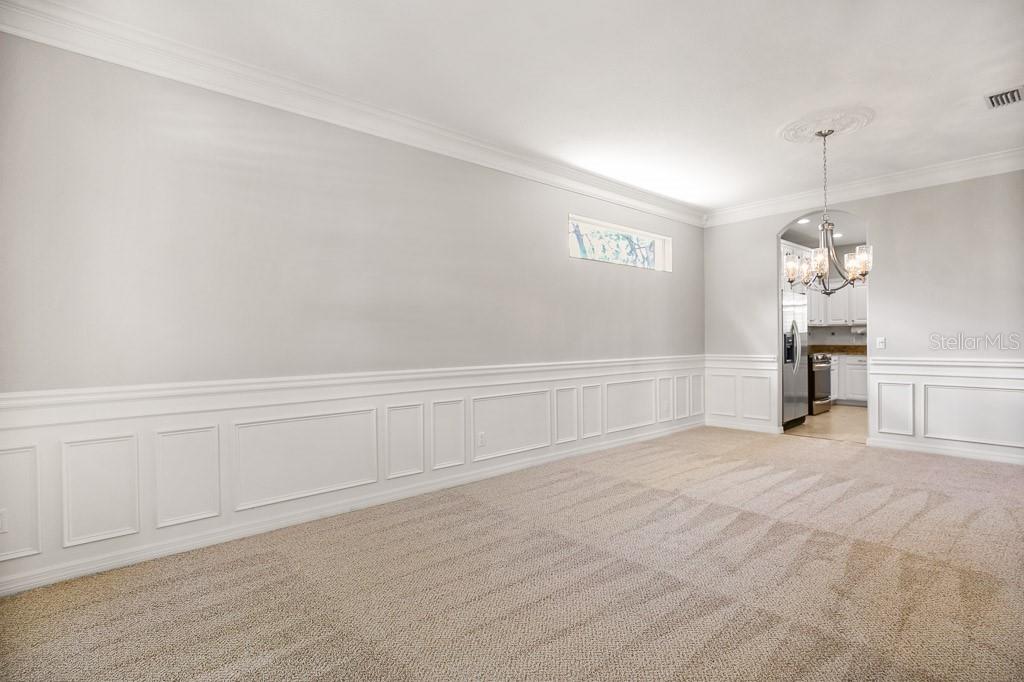 RIVER HILLS COUNTRY CLUB PARCE - Residential Lease