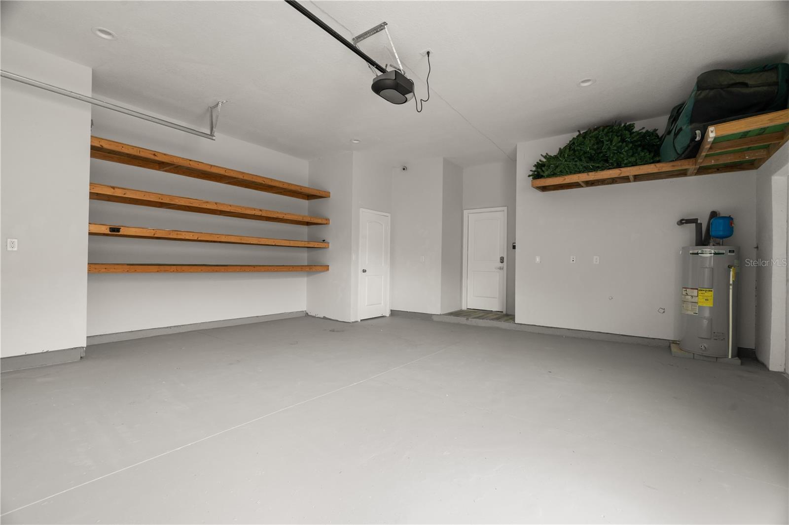 ADLO SUB 1 - Residential